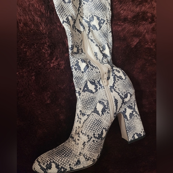 SnakeSkin OTK Boots - Picture 7 of 8